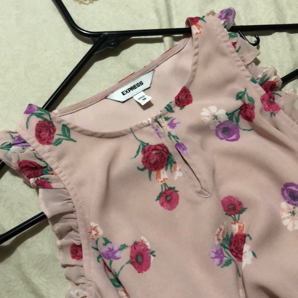 Express Blouse - Picture 5 of 5